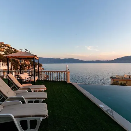 Hakuna Matata & Вилла