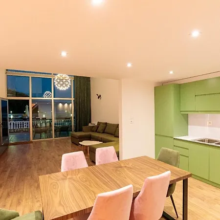 Hakuna Matata & Влёра