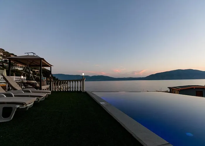 Villa Hakuna Matata & Vlorë