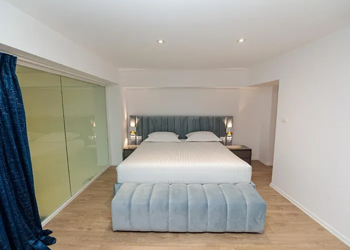 Hakuna Matata & Wlora