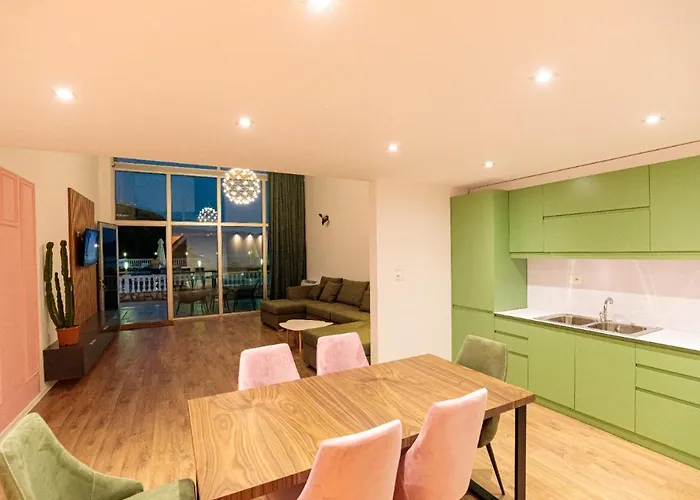 Hakuna Matata & Wlora