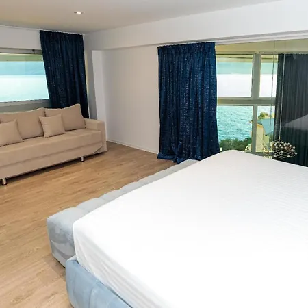 Hakuna Matata & Vlorë