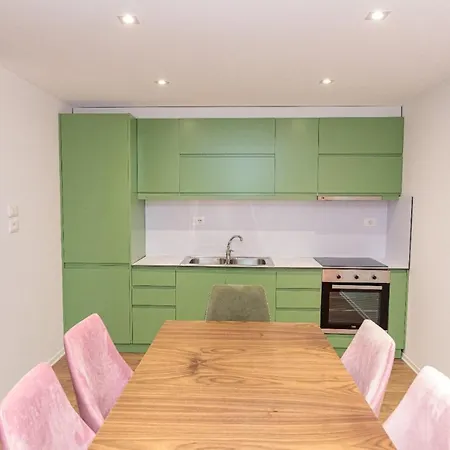 Hakuna Matata & Villa